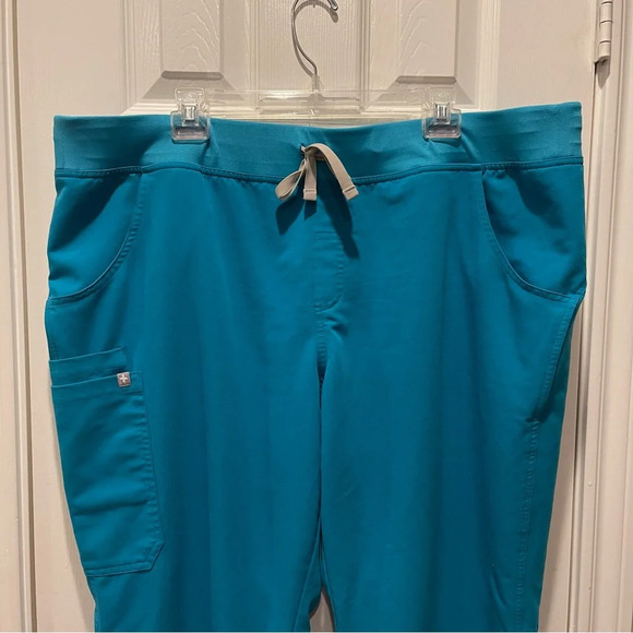 FIGS Kade Cargo Scrub Pants Teal Sz XXL Scrubs Nursing - Picture 3 of 12